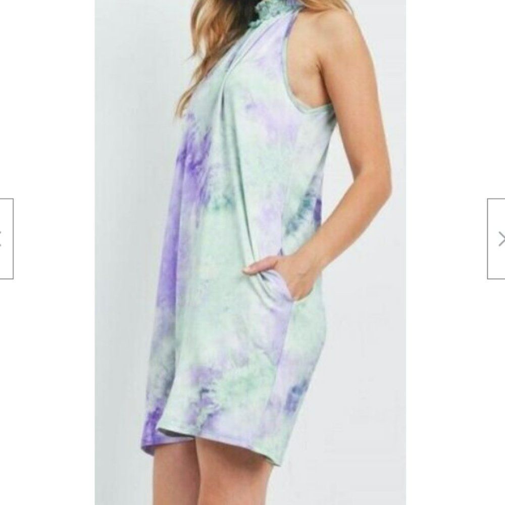 Medium Dress by Perfect Peach Smocked Halter Neck Tie Dye Lilac Purple NWT - Picture 3 of 3